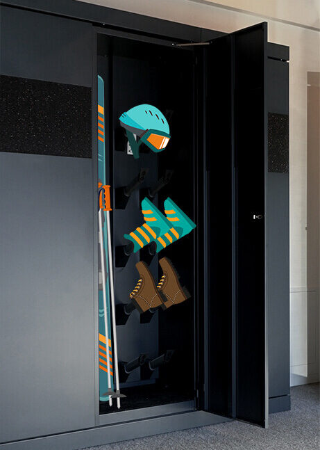 Locker in the base camp with skis, boots and helmet.